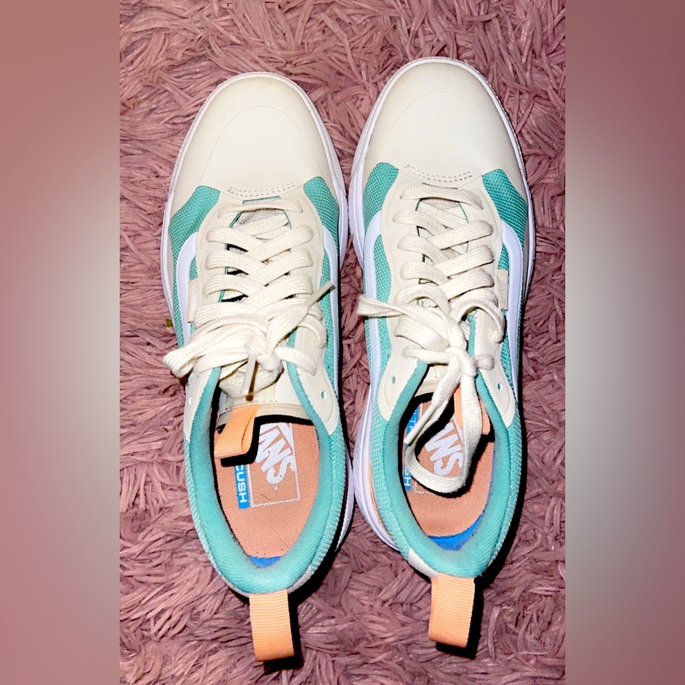 Vans Ultrarange shoes